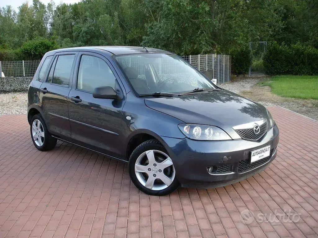 Usata Mazda 2 Style 68 CV (50 kW) 2007 Utilitaria