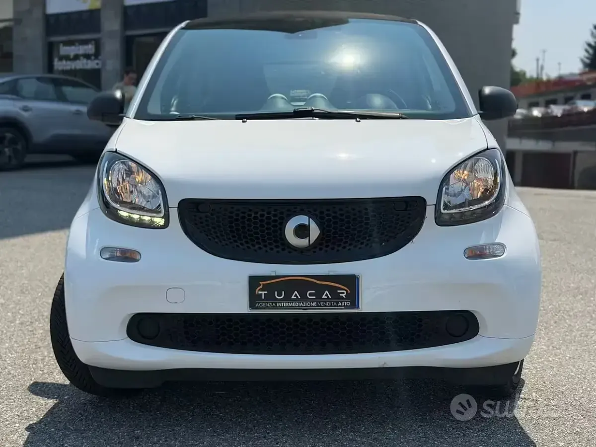 Usata Smart ForTwo Coupé Edition #1 71 CV (52 kW) 2018 Bianco Coupé
