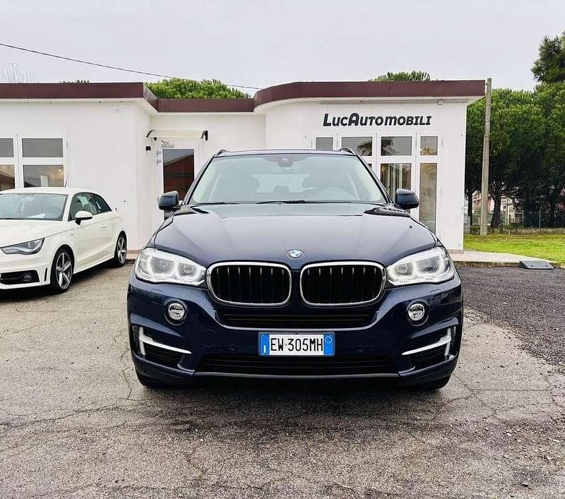 Usata BMW X5 Luxury Line 218 CV (160 kW) 2014 Blu/azzurro SUV