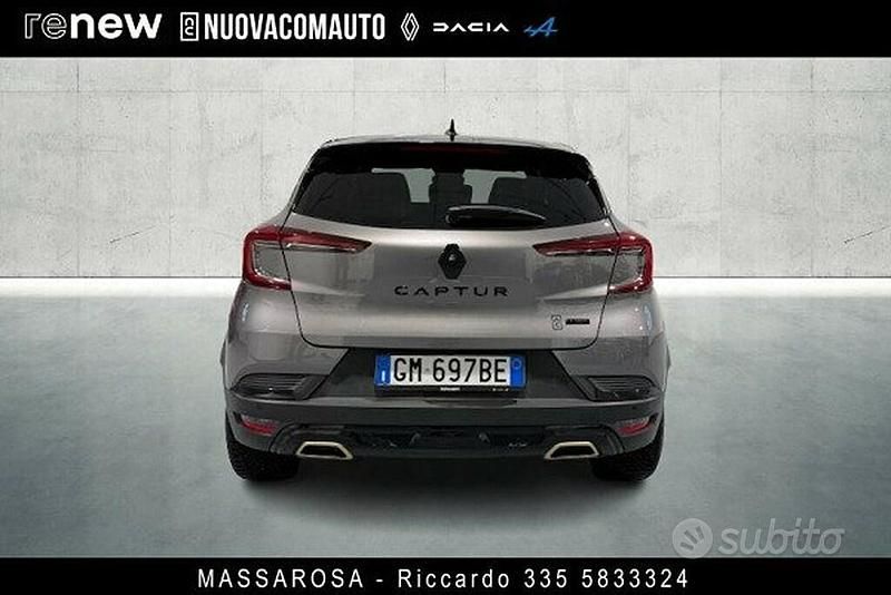 Usata Renault Captur Engineered 145 CV (106 kW) 2022 Grigio SUV
