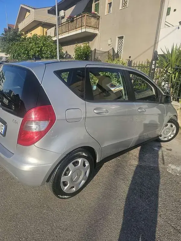 Usata Mercedes A180 109 CV (80 kW) 2011 Utilitaria
