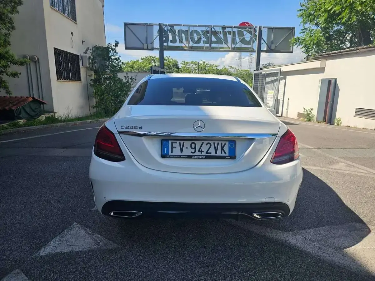 Usata Mercedes C220 Premium Plus 194 CV (142 kW) 2019 Bianco Berlina