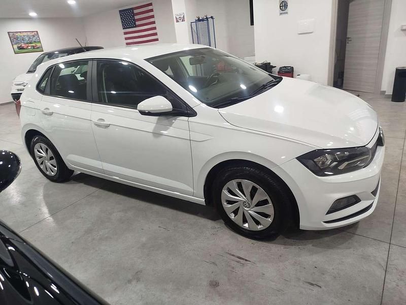 Usata VW Polo Comfortline 80 CV (58 kW) 2018 Bianco Utilitaria