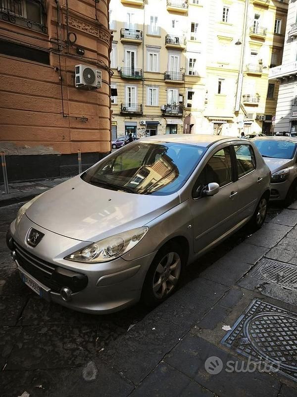 Occasion Peugeot 307 110 ch (80 kW) 2007 Gris Berline