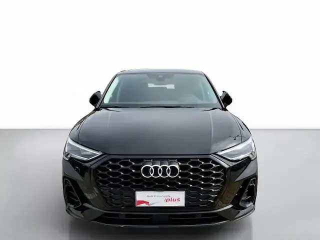 Usata Audi Q3 Sportback Business Plus 150 CV (110 kW) 2021 Nero mito metallizzato SUV