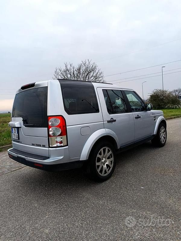Usata Land Rover Discovery 4 SE 245 CV (180 kW) 2010 Grigio SUV