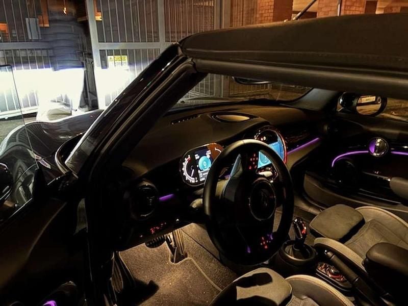 Usata Mini John Cooper Works Cabriolet 136 CV (100 kW) 2024 Nero Cabrio