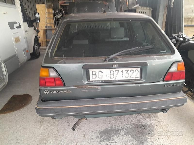 Usata VW Golf II 54 CV (39 kW) 1986 Grigio Utilitaria