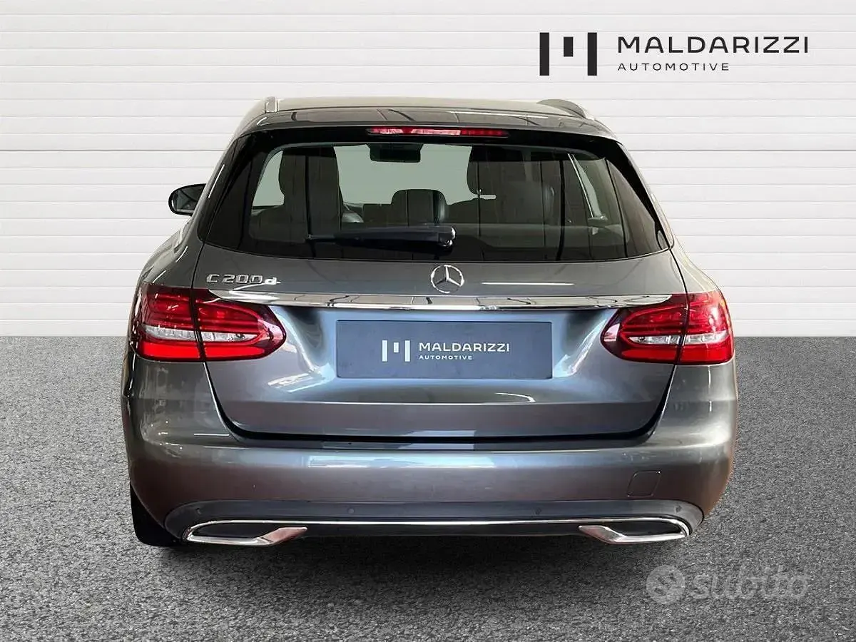 Usata Mercedes 200 160 CV (117 kW) 2021 Grigio Station wagon