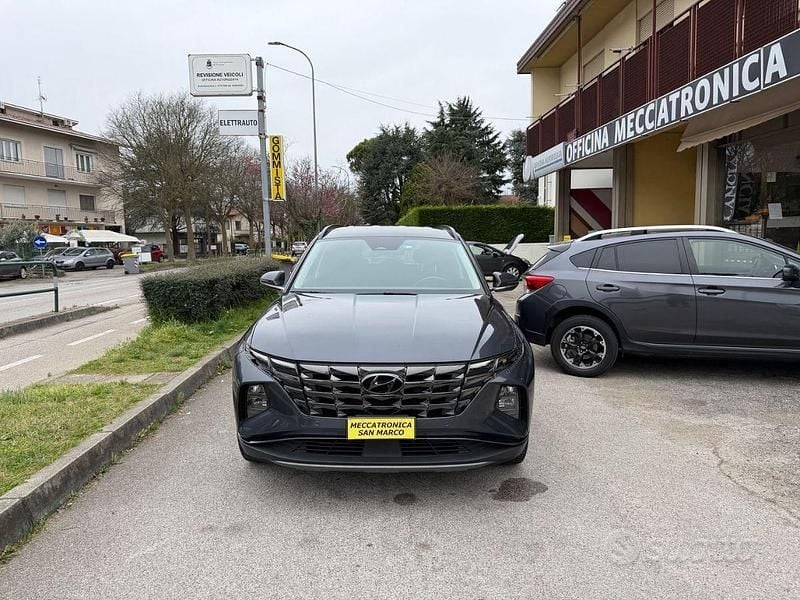 Usata Hyundai Tucson 179 CV (131 kW) 2023 Grigio SUV