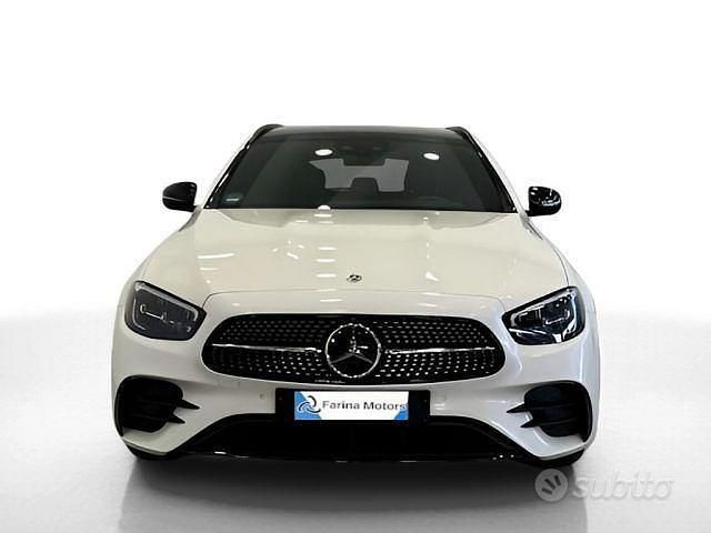Usata Mercedes E300 Business 306 CV (225 kW) 2021 Bianco Station wagon
