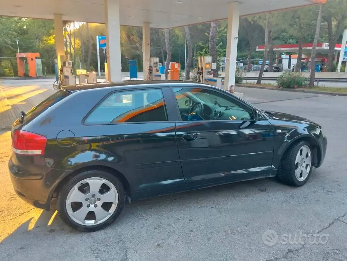 Usata Audi A3 105 CV (77 kW) 2007 Nero Utilitaria