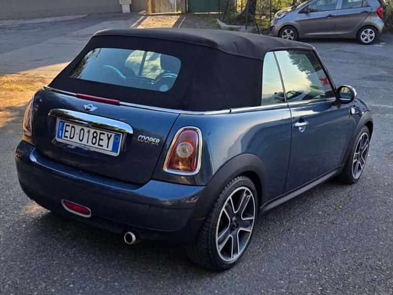 Usata Mini Cooper Cabriolet 120 CV (88 kW) 2010 Blu/azzurro Cabrio