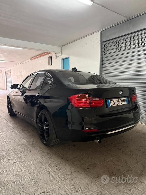 Usata BMW 318 2012 Berlina