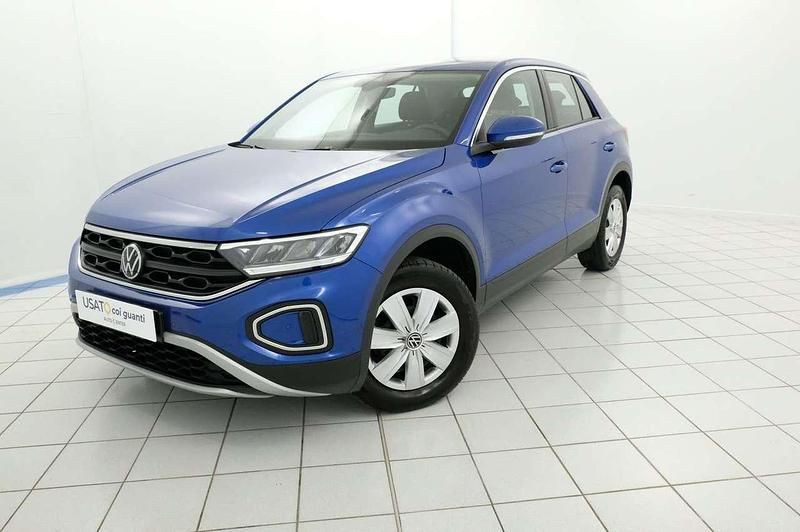 Usata VW T-Roc Life 110 CV (80 kW) 2022 Blu/azzurro SUV