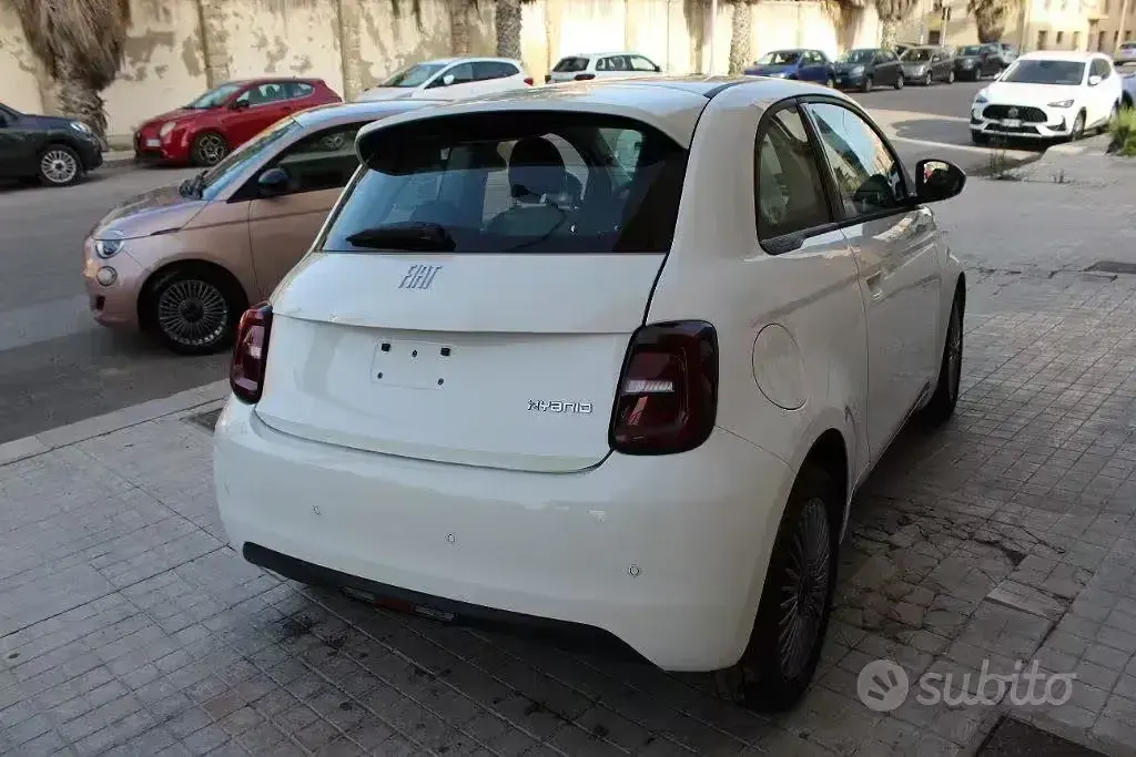 Nuova Fiat 500 65 CV (47 kW) 2026 Bianco Berlina