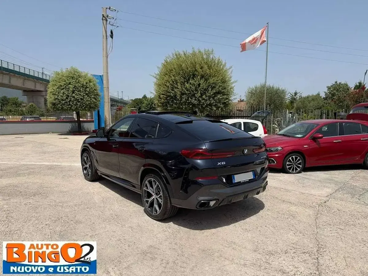 Usata BMW X6 M Sport 352 CV (258 kW) 2025 Blu/azzurro SUV