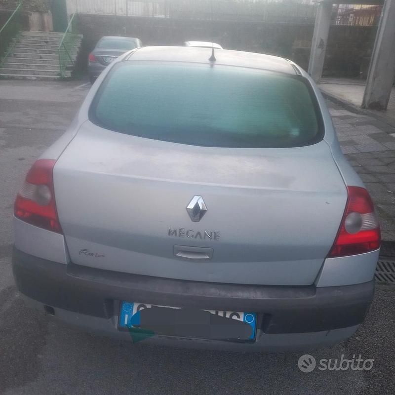 Usata Renault Clio II 2004 Grigio Berlina
