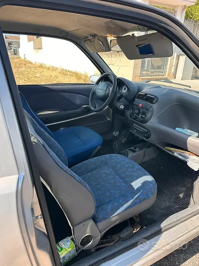 Usata Fiat 600 39 CV (28 kW) 1998 Utilitaria
