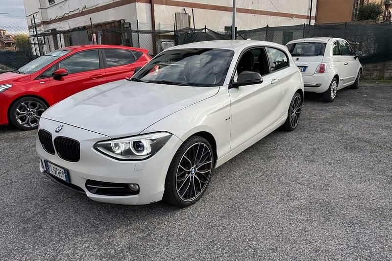 Usata BMW 118 Sport Line 143 CV (105 kW) 2013 Utilitaria