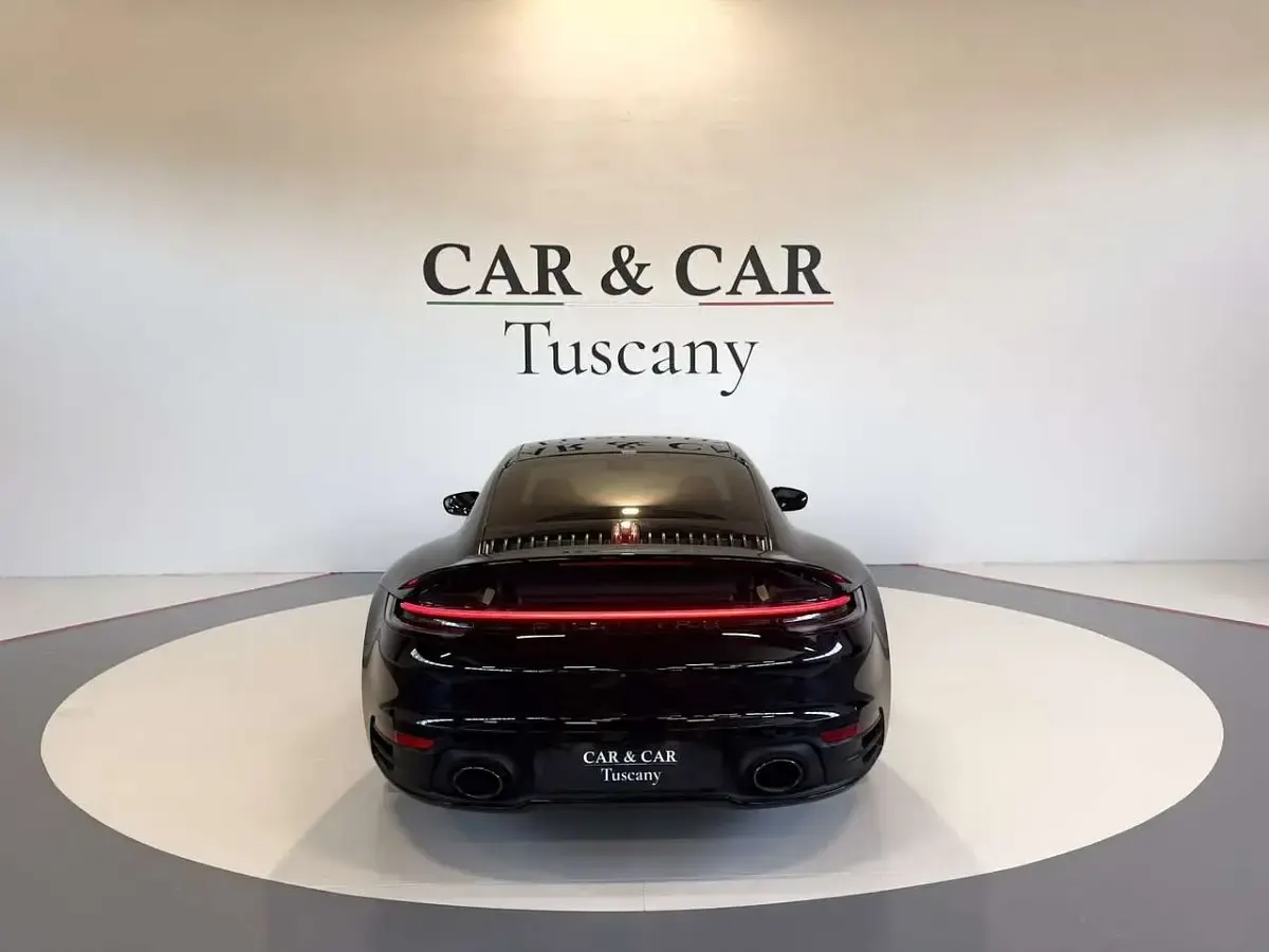 Usata Porsche 911 Carrera 385 CV (283 kW) 2020 Nero Coupé