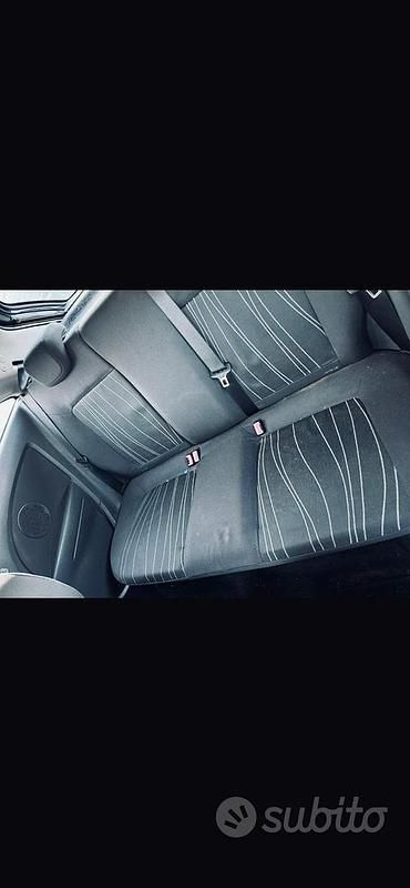 Usata Opel Corsa 75 CV (55 kW) 2008 Nero Coupé