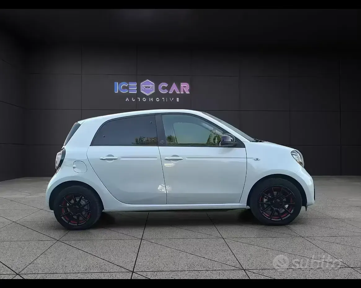 Usata Smart ForFour Electric Drive Prime 41 kW (56 CV) 2020 Bianco Berlina
