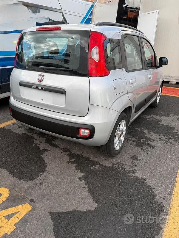 Usata Fiat Panda Lounge 95 CV (69 kW) 2017 Grigio Berlina