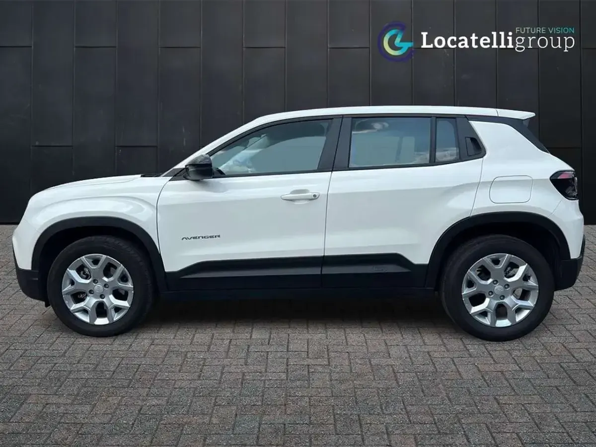 Usata Jeep Avenger Altitude 101 CV (74 kW) 2024 Bianco SUV