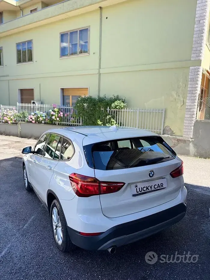 Usata BMW X1 150 CV (110 kW) 2016 Bianco SUV