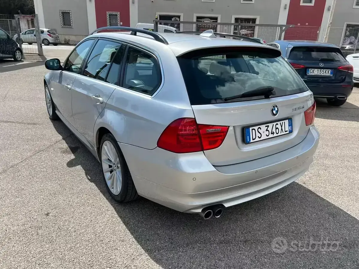 Usata BMW 325 M Sport 197 CV (144 kW) 2009 Grigio Station wagon