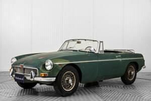 Verde Usata 1965 MG B Cabrio | 7999 € - Immagine 1/4