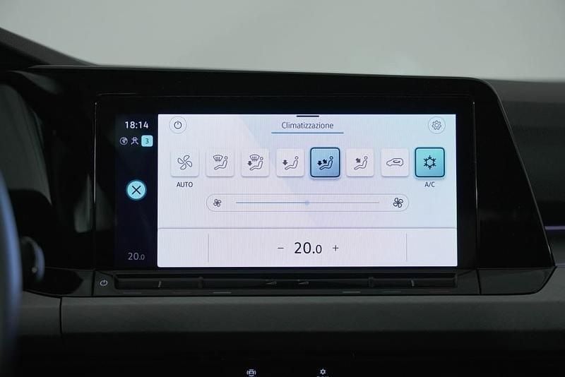 Usata VW Golf VIII Life 110 CV (80 kW) 2022