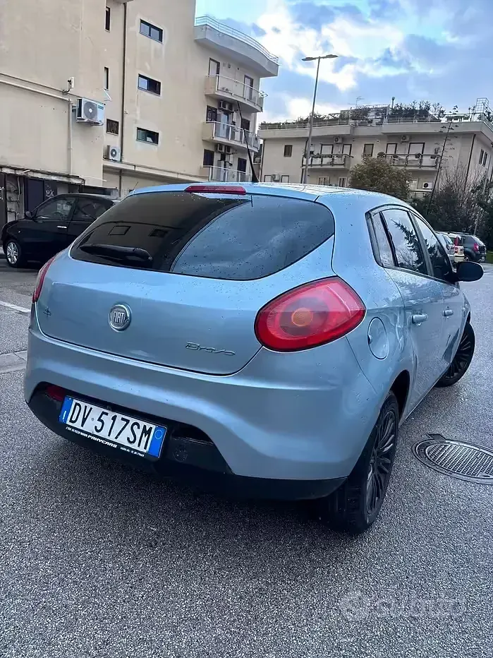 Usata Fiat Bravo Active 120 CV (88 kW) 2009 Grigio Utilitaria