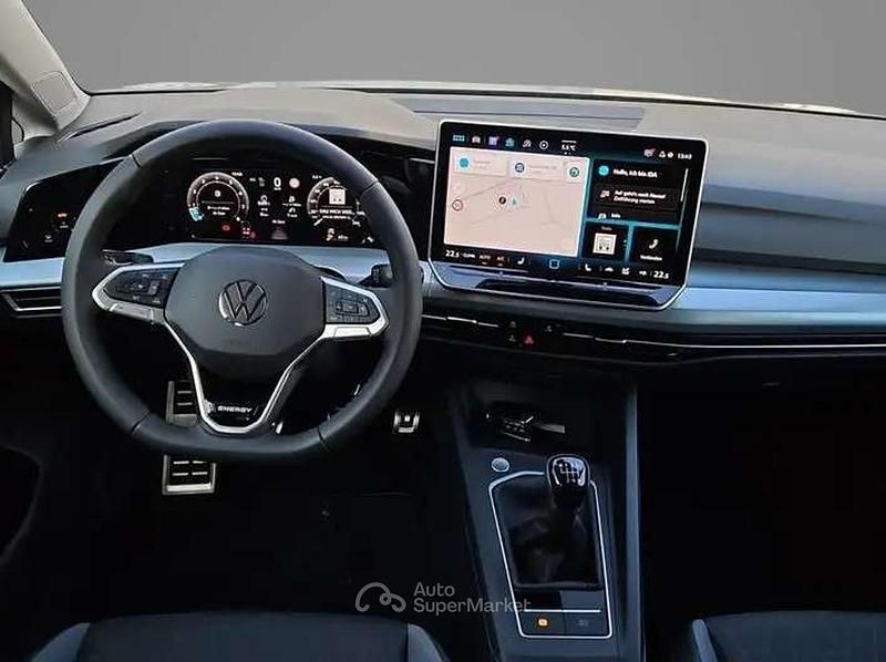 Usata VW Golf VIII Life 116 CV (85 kW) 2025 Moonstone grey Berlina