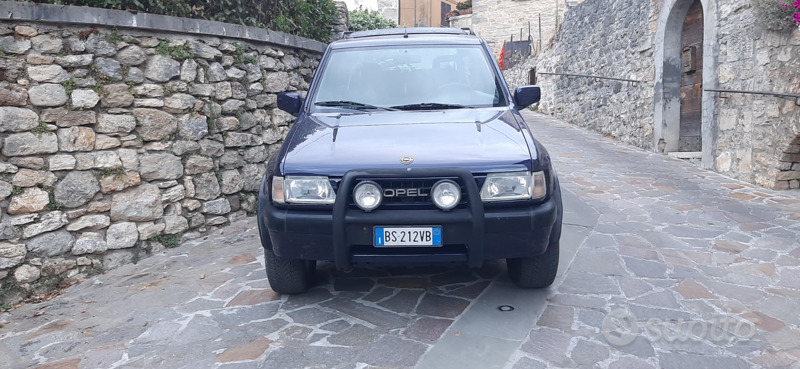 Usato 1997 Opel Frontera 2.5 Diesel 116 CV (1.000 €)