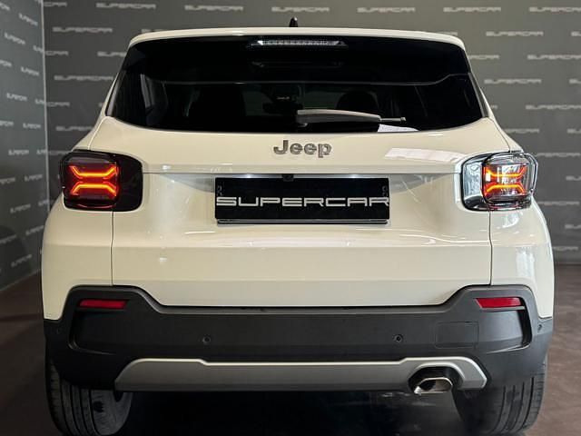 Usata Jeep Avenger Summit 110 CV (80 kW) 2025 Bianco SUV