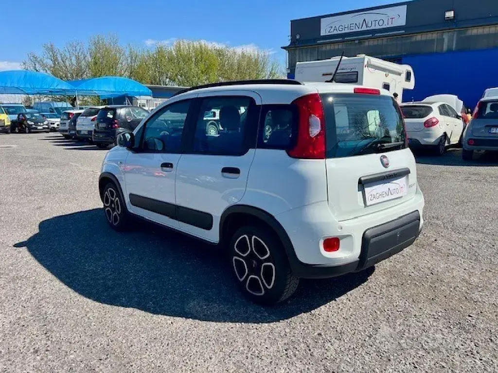 Usata Fiat Panda City Life 69 CV (50 kW) 2021 Bianco Utilitaria