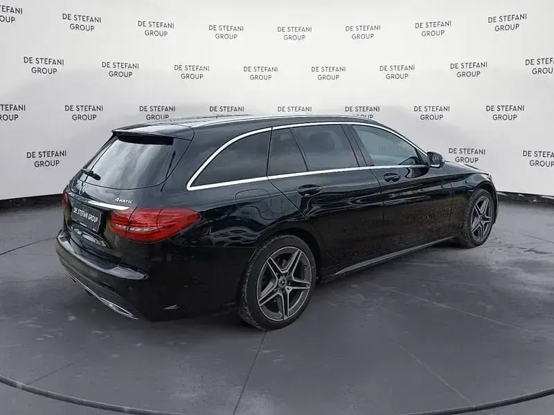 Usata Mercedes C220 Premium 194 CV (142 kW) 2020 Nero Station wagon