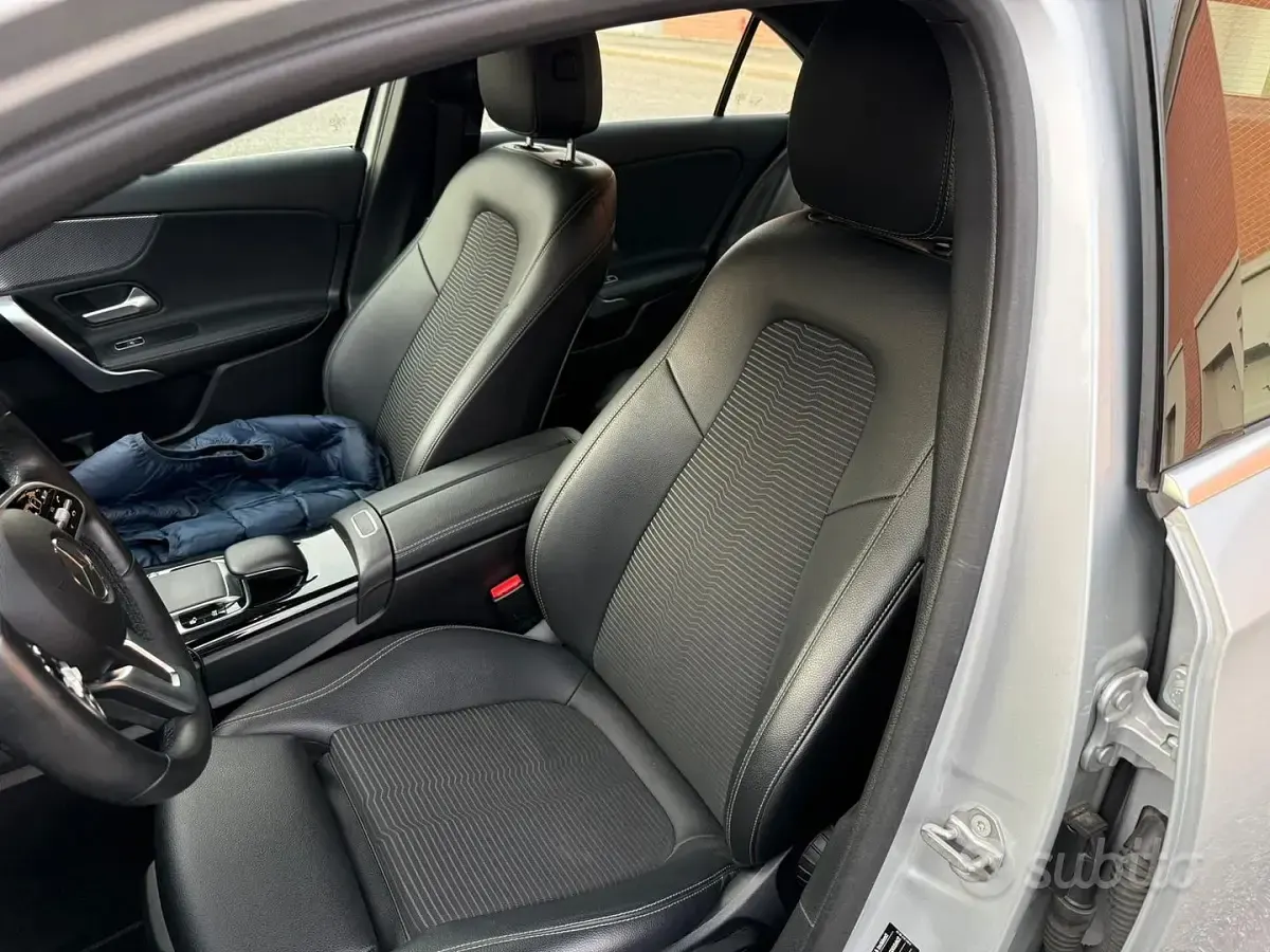 Usata Mercedes 180 136 CV (100 kW) 2020 Grigio Berlina