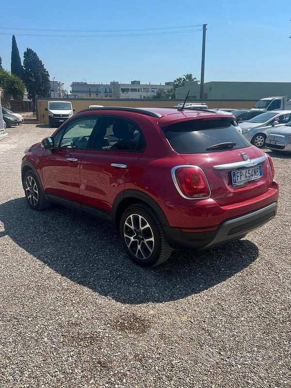 Usata Fiat 500X Cross 140 CV (102 kW) 2018 Rosso SUV