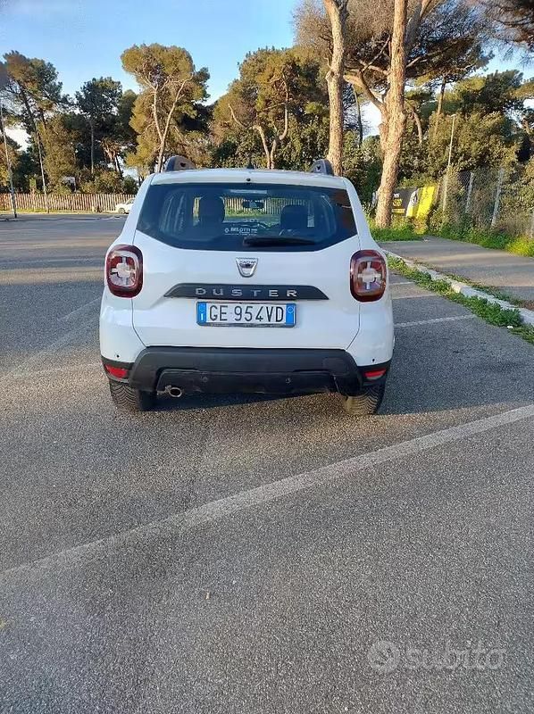 Usata Dacia Duster 100 CV (73 kW) 2021 Bianco SUV