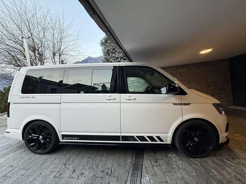 Usata VW Multivan Highline 204 CV (150 kW) 2017 Furgone