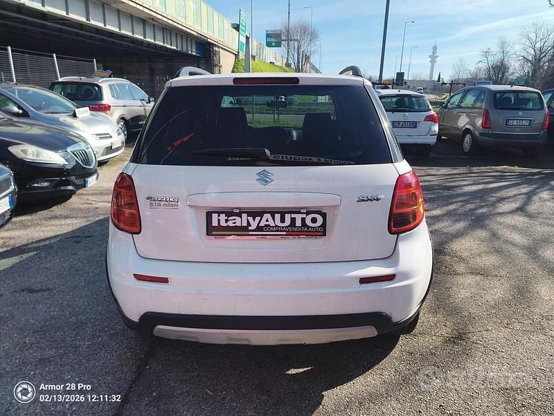 Usata Suzuki SX4 112 CV (82 kW) 2010 Bianco SUV