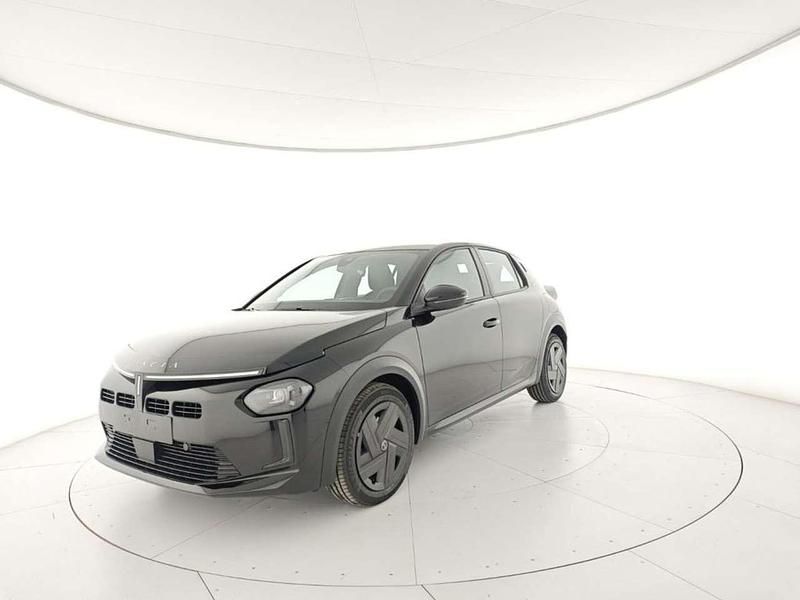 Nuova Lancia Ypsilon 101 CV (74 kW) 2025 Nero Utilitaria