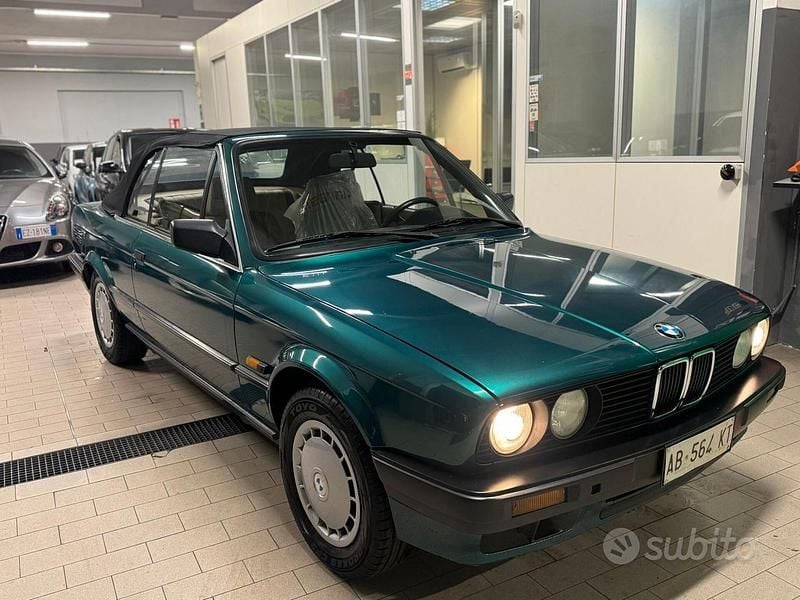 Usata BMW 318 Cabriolet 112 CV (82 kW) 1991 Verde Cabrio