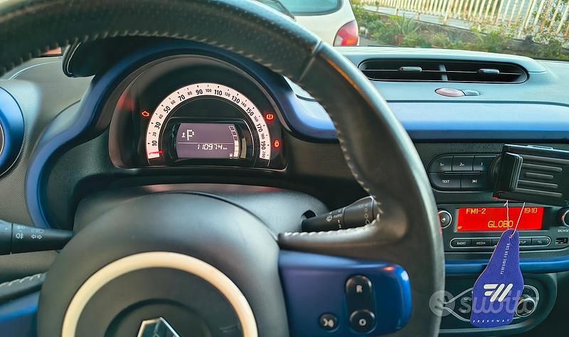 Usata Renault Twingo 90 CV (66 kW) 2016 Blu Utilitaria