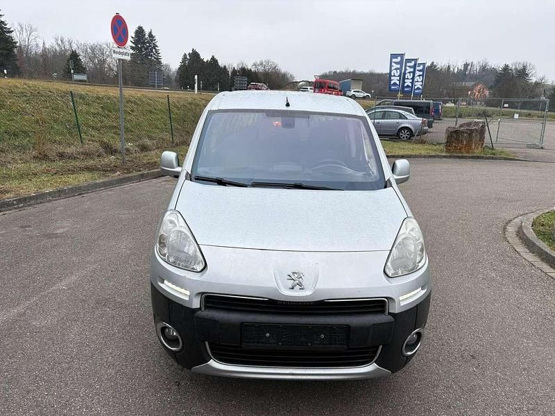 Usata Peugeot TePee Premium 92 CV (67 kW) 2013 Argento Station wagon