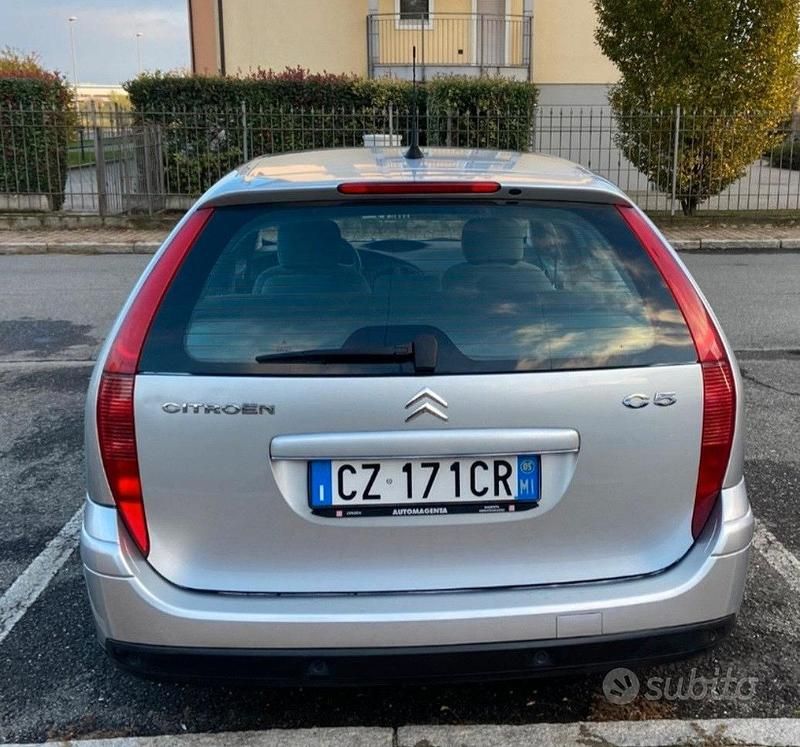 Usata Citroën C5 140 CV (102 kW) 2005 Grigio Station wagon