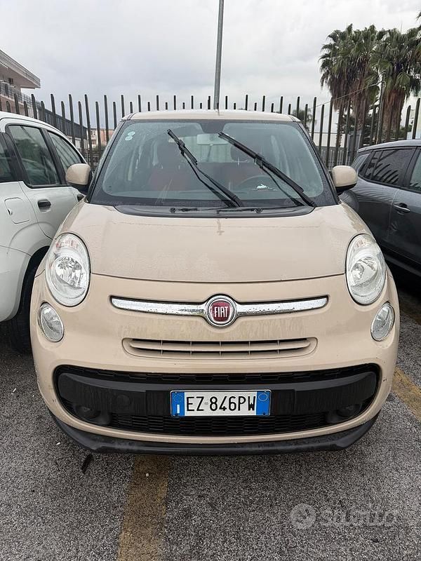 Beige Usata 2015 Fiat 500L Pop Star Monovolume | 4500 € (Super prezzo) - Immagine 1/4